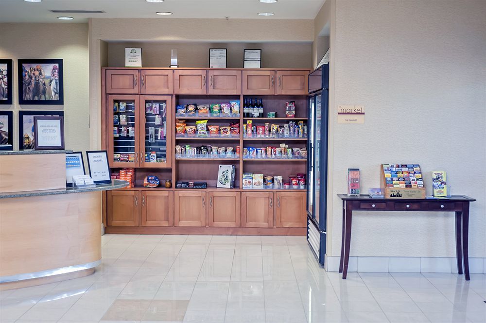 路易斯维尔机场春季山丘套房酒店 路易斯威尔 外观 照片